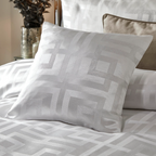 Filled Cushion Bardon in Ivory