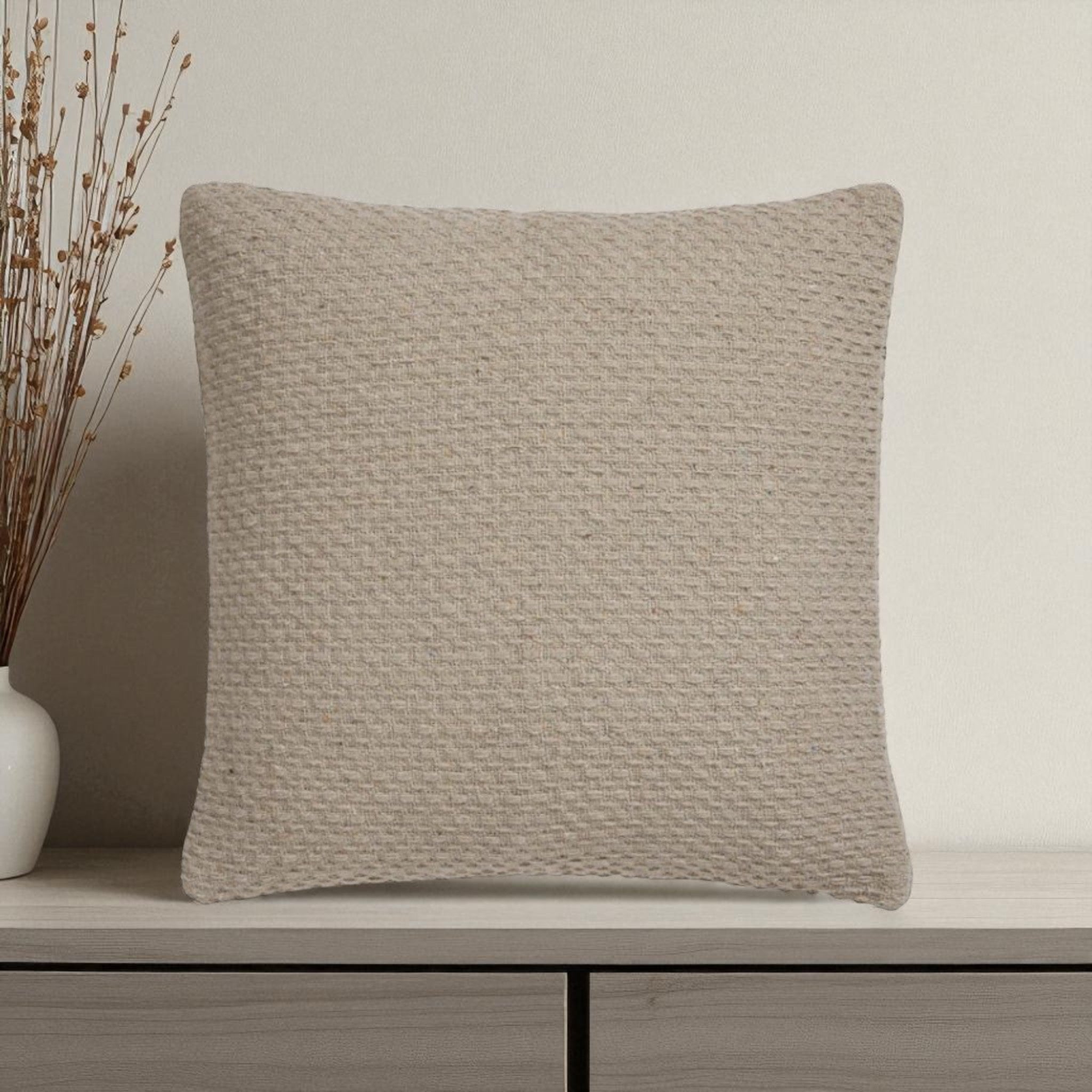 Filled Cushion Hayden in Natural