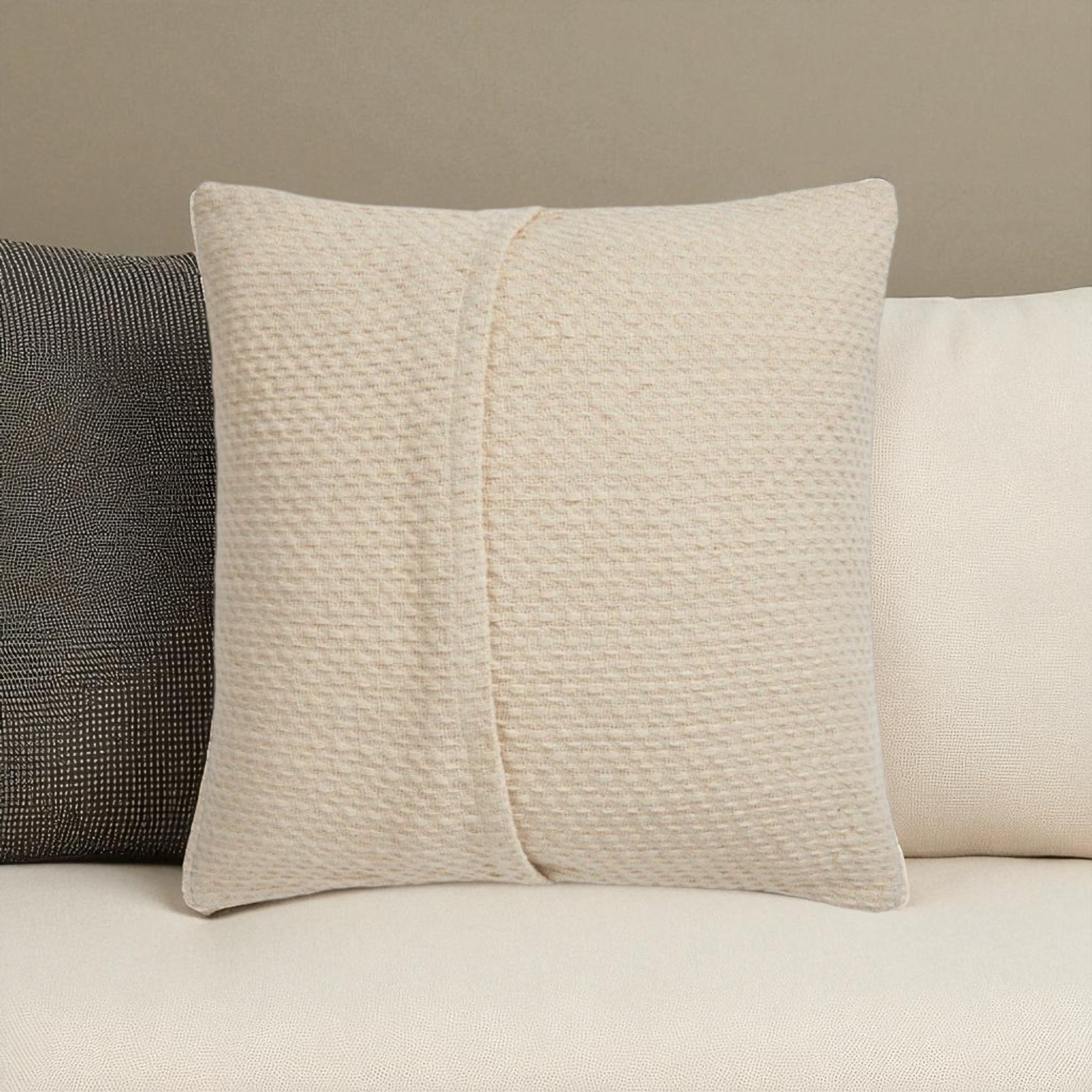 Filled Cushion Hayden in Cream