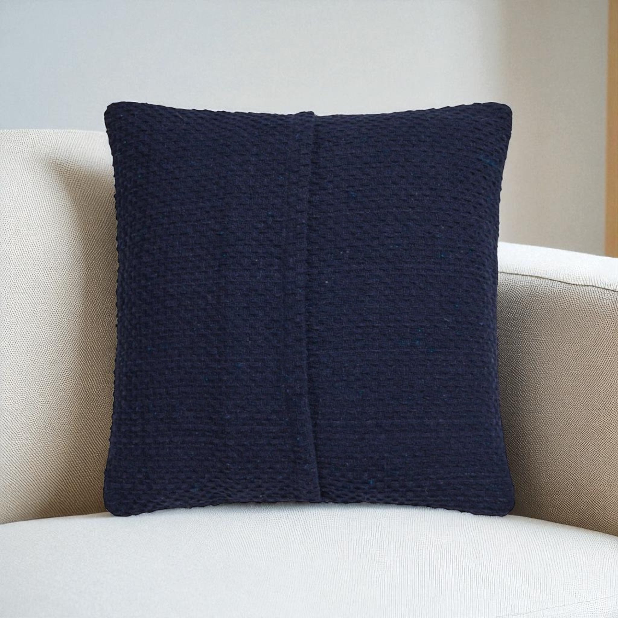 Filled Cushion Hayden in Navy
