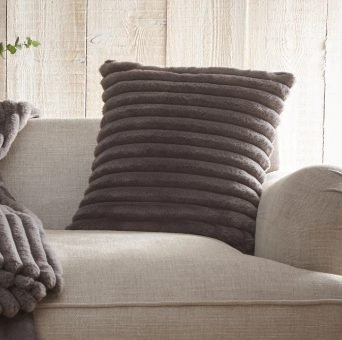 Cushion Morritz in Charcoal