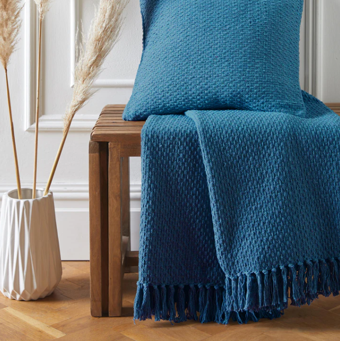 Bedspread in Teal