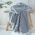 Throw Morritz in Grey