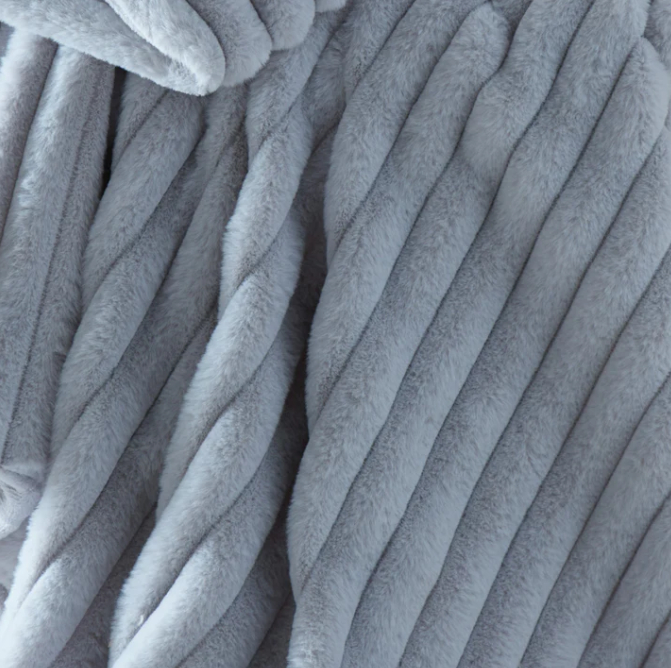 Throw Morritz in Grey