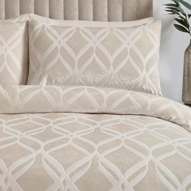 Duvet Cover Set in Champagne