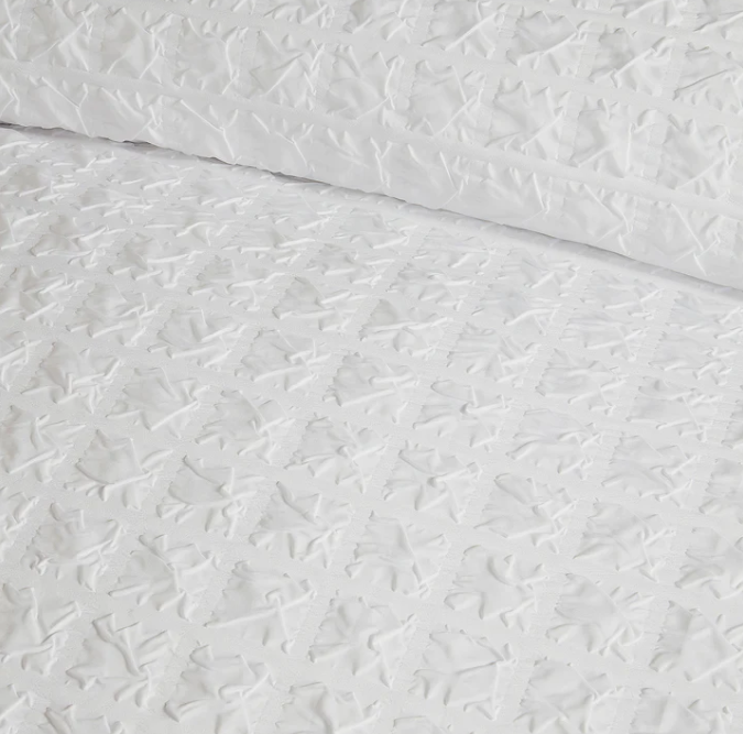 Duvet Cover Set Embossed in White