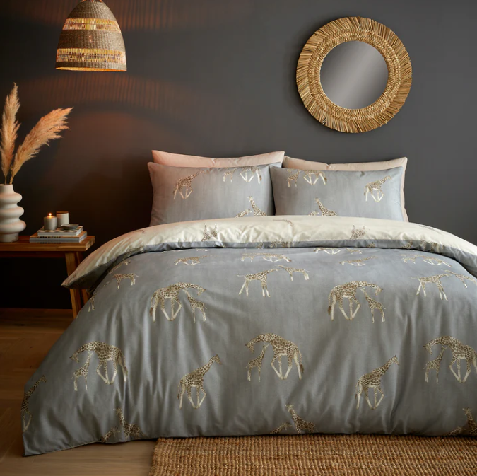 Duvet Cover Set Giraffe in Grey