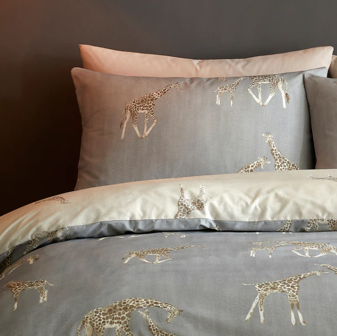 Duvet Cover Set Giraffe in Grey