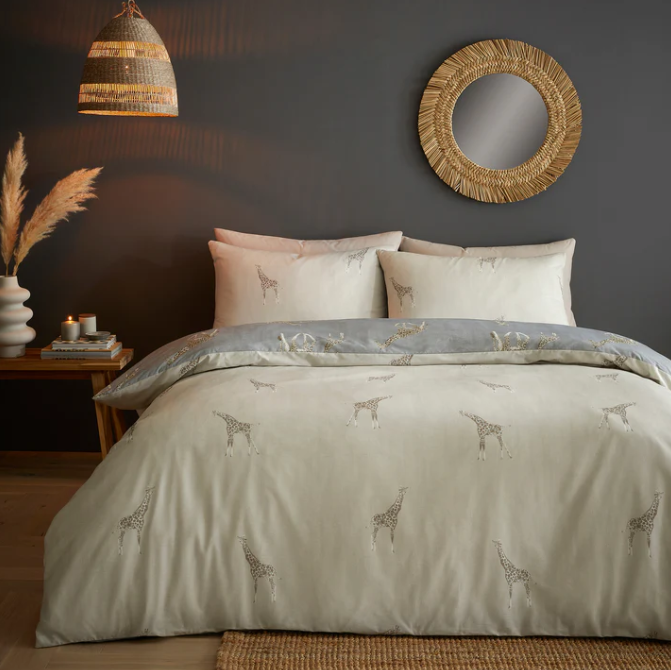 Duvet Cover Set Giraffe in Grey