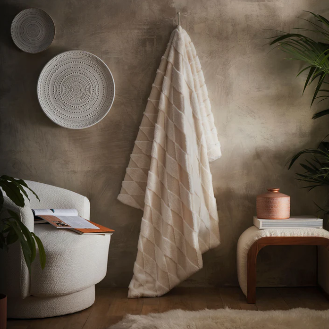 Throw Cosy Diamond in Natural