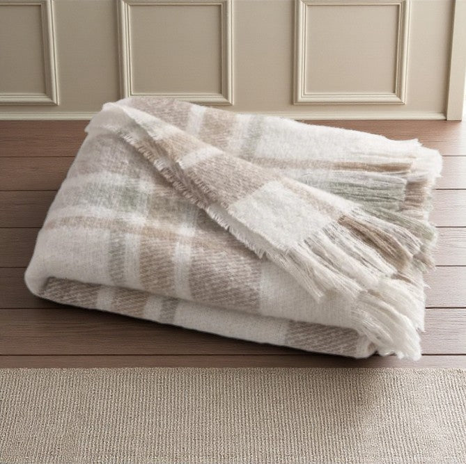 Bedspread Plaid in Natural